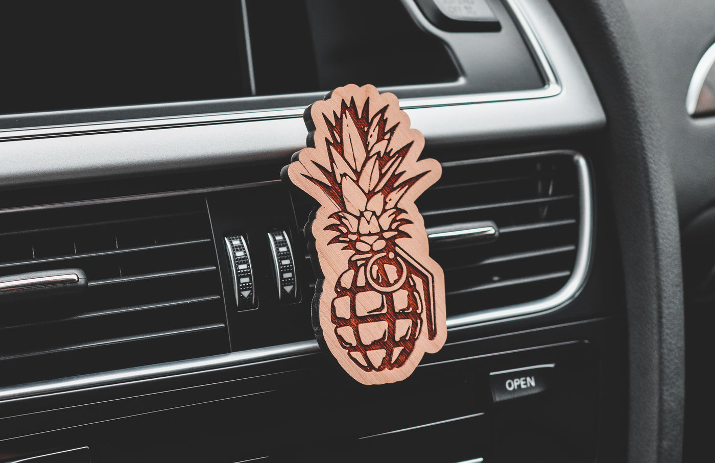 Pineapple Grenade Frshslabs Clip